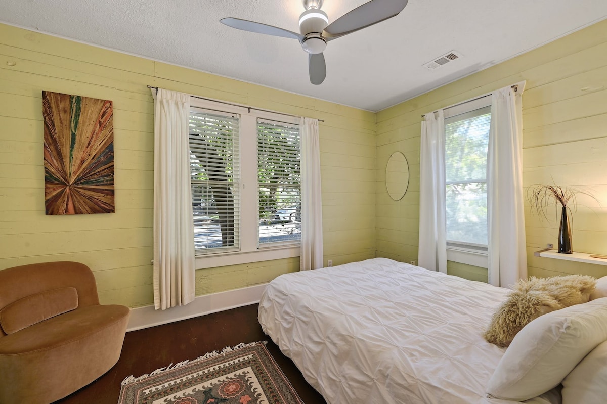 Walking Location! Comfy Bungalow with Fenced Yard