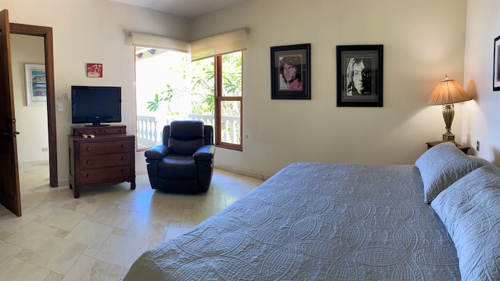 Chumba cha kulala cha Master (nyumba kuu), kitanda cha ukubwa wa king