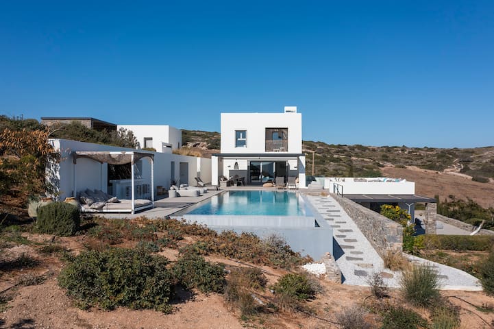 MakMore Villa: Wellbeing Sanctuary with 180° View