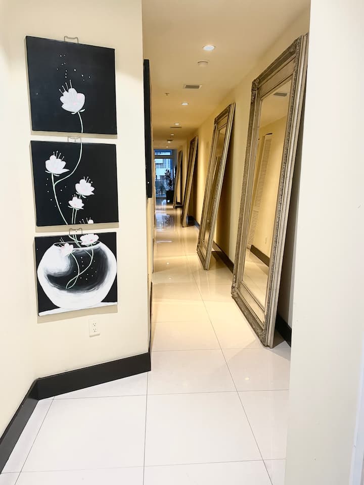 AZURE LUXURY SUITES LOFT 4 SOBE MIA Apartments for Rent in Miami