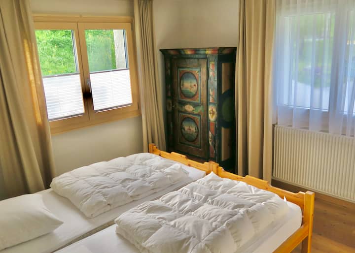 Schlafzimmer 2