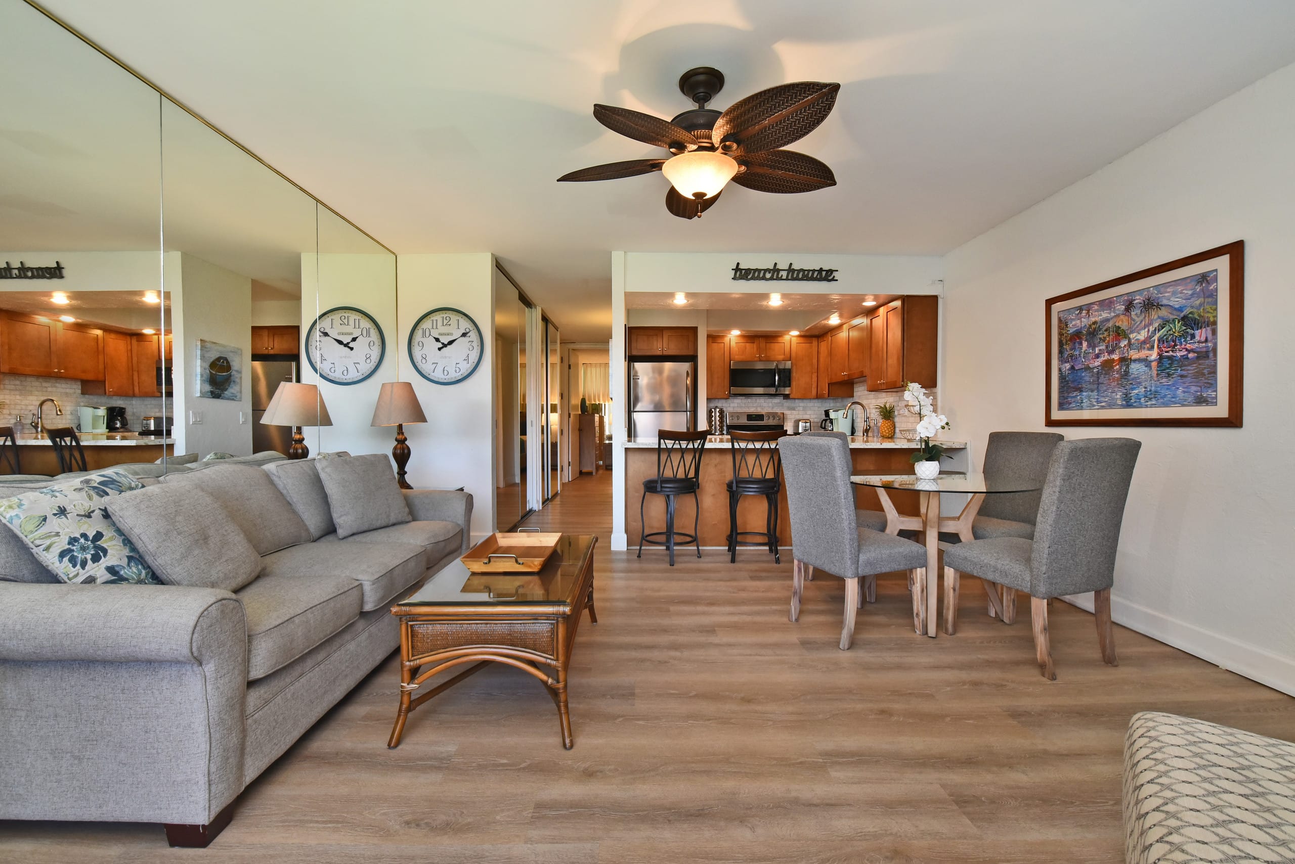 Condo in Lahaina · ★4.87 · 1 bedroom · 2 beds · 1 shared bath - Image 5