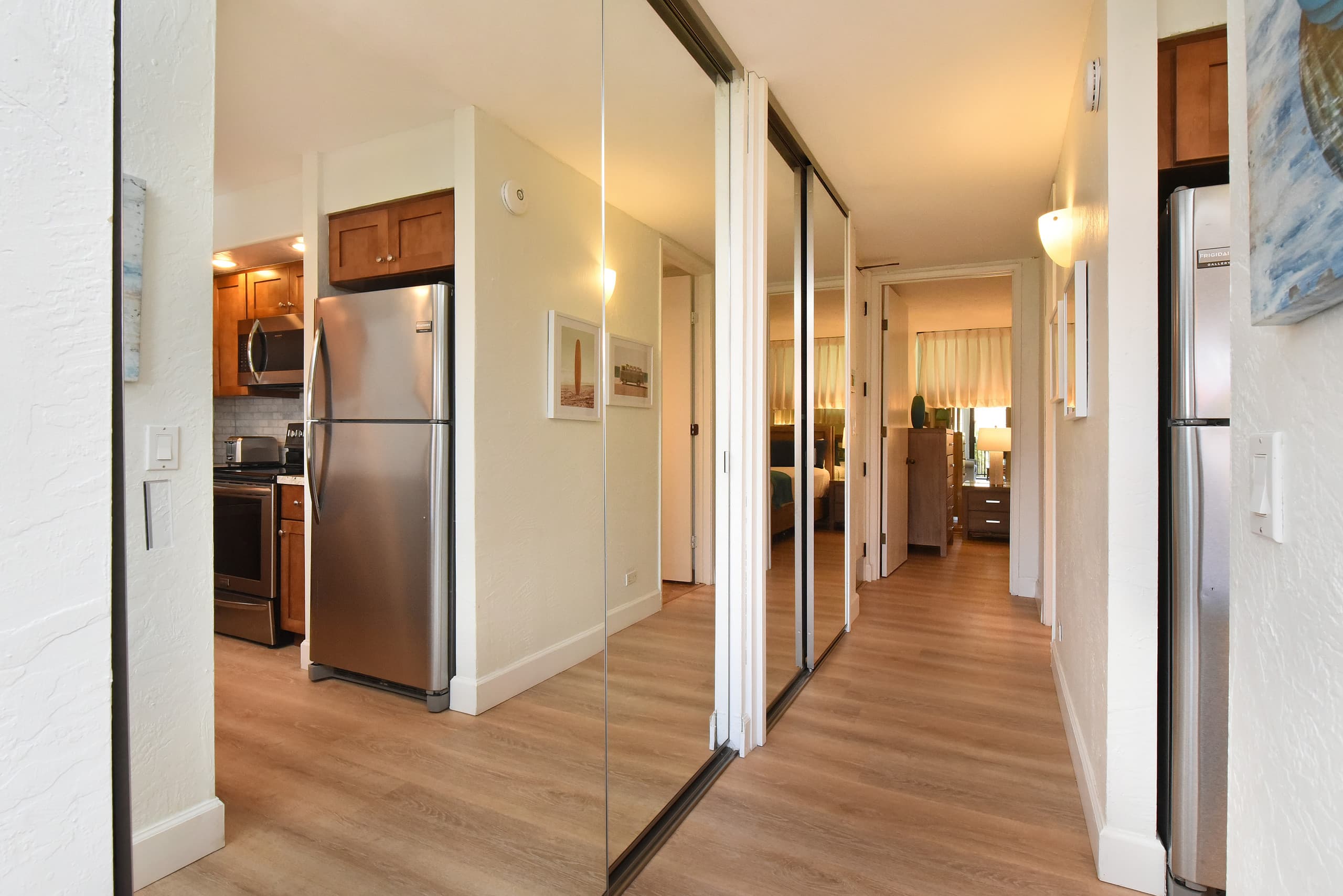 Condo in Lahaina · ★4.87 · 1 bedroom · 2 beds · 1 shared bath - Image 12