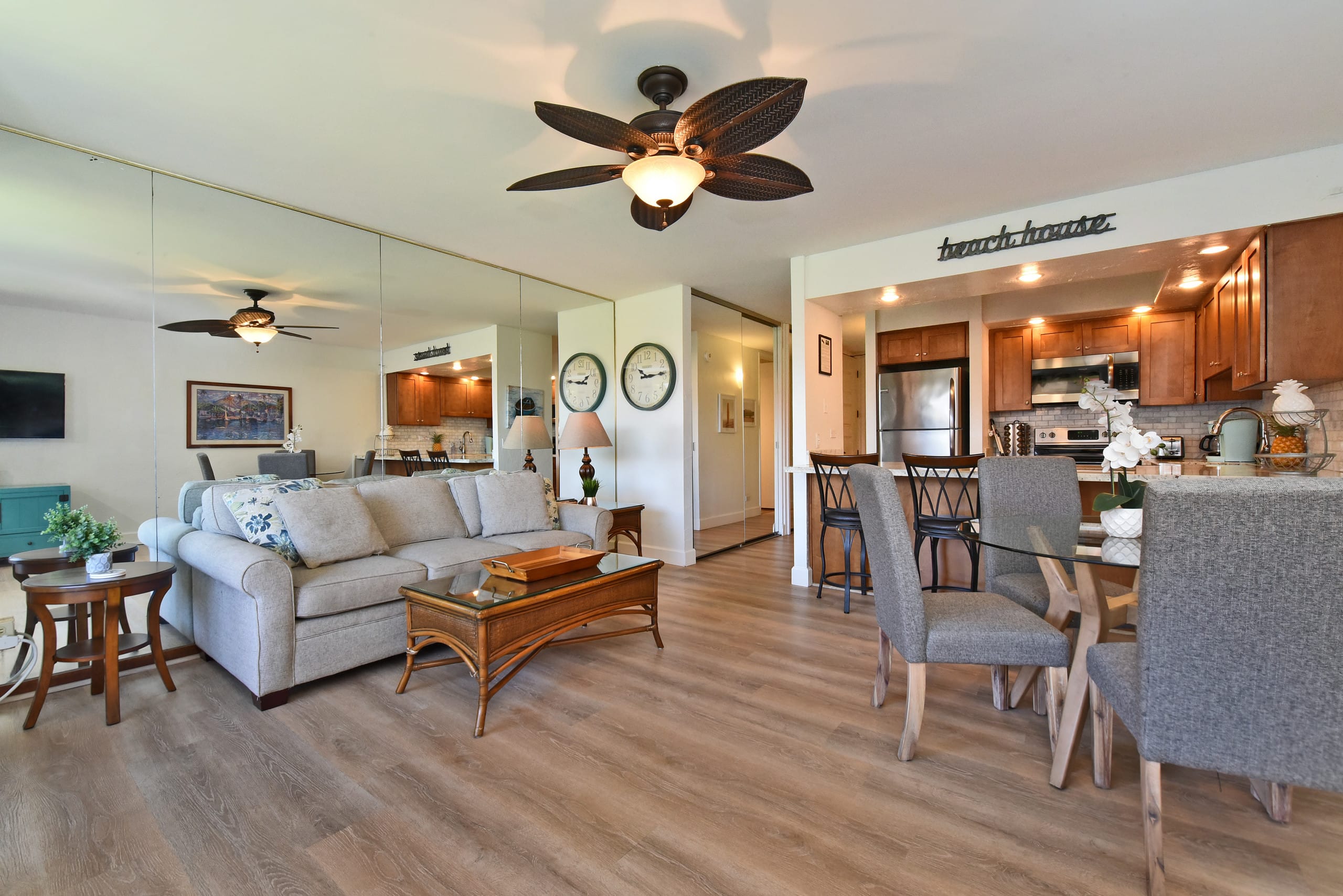 Condo in Lahaina · ★4.87 · 1 bedroom · 2 beds · 1 shared bath - Image 2
