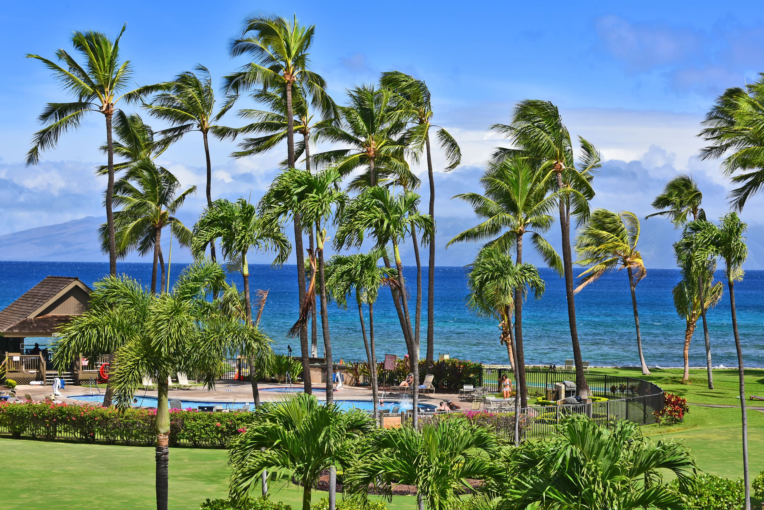 Condo in Lahaina · ★4.87 · 1 bedroom · 2 beds · 1 shared bath - Image 26