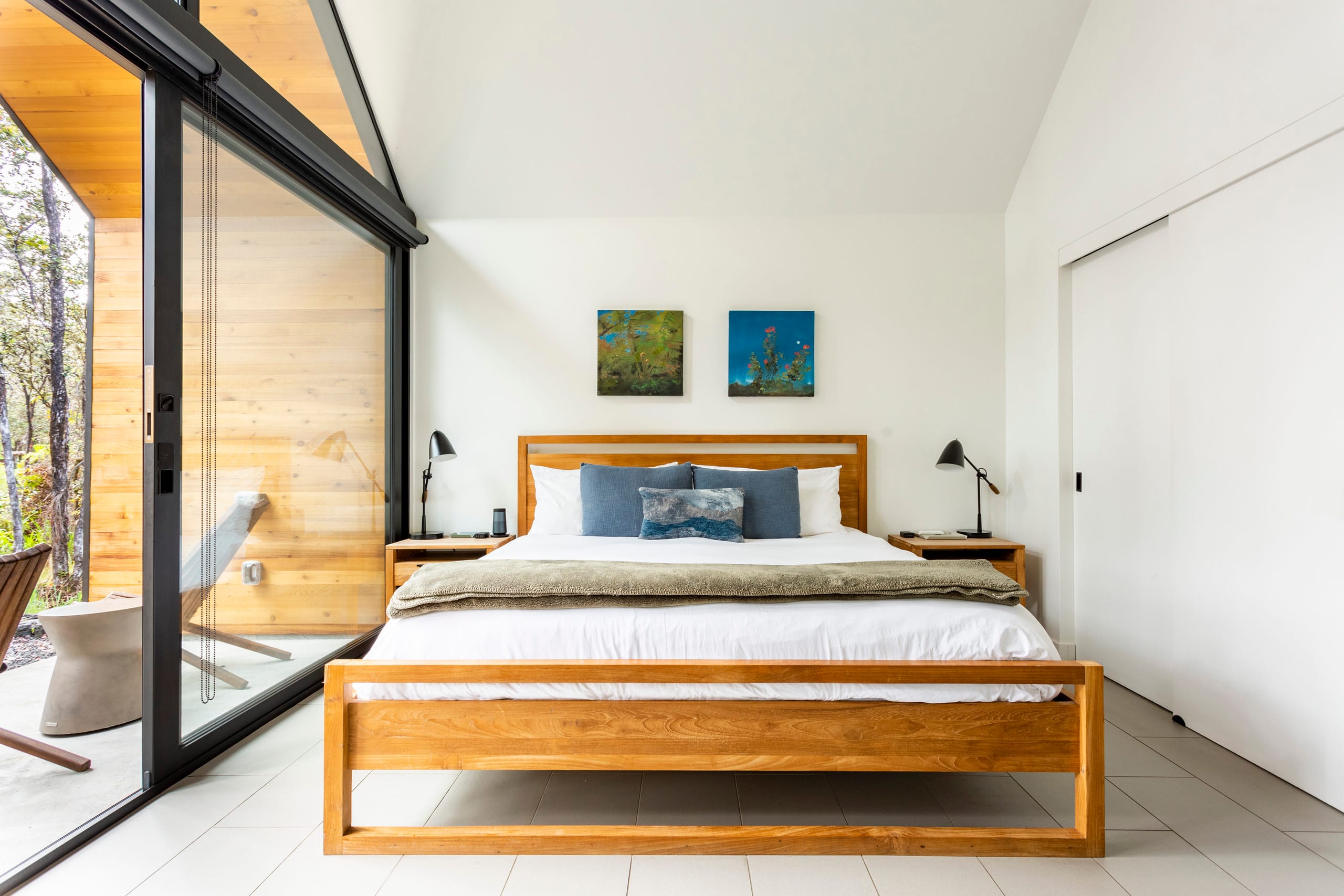 Cabin in Volcano · ★4.96 · Studio · 2 beds · 1 bath - Image 3