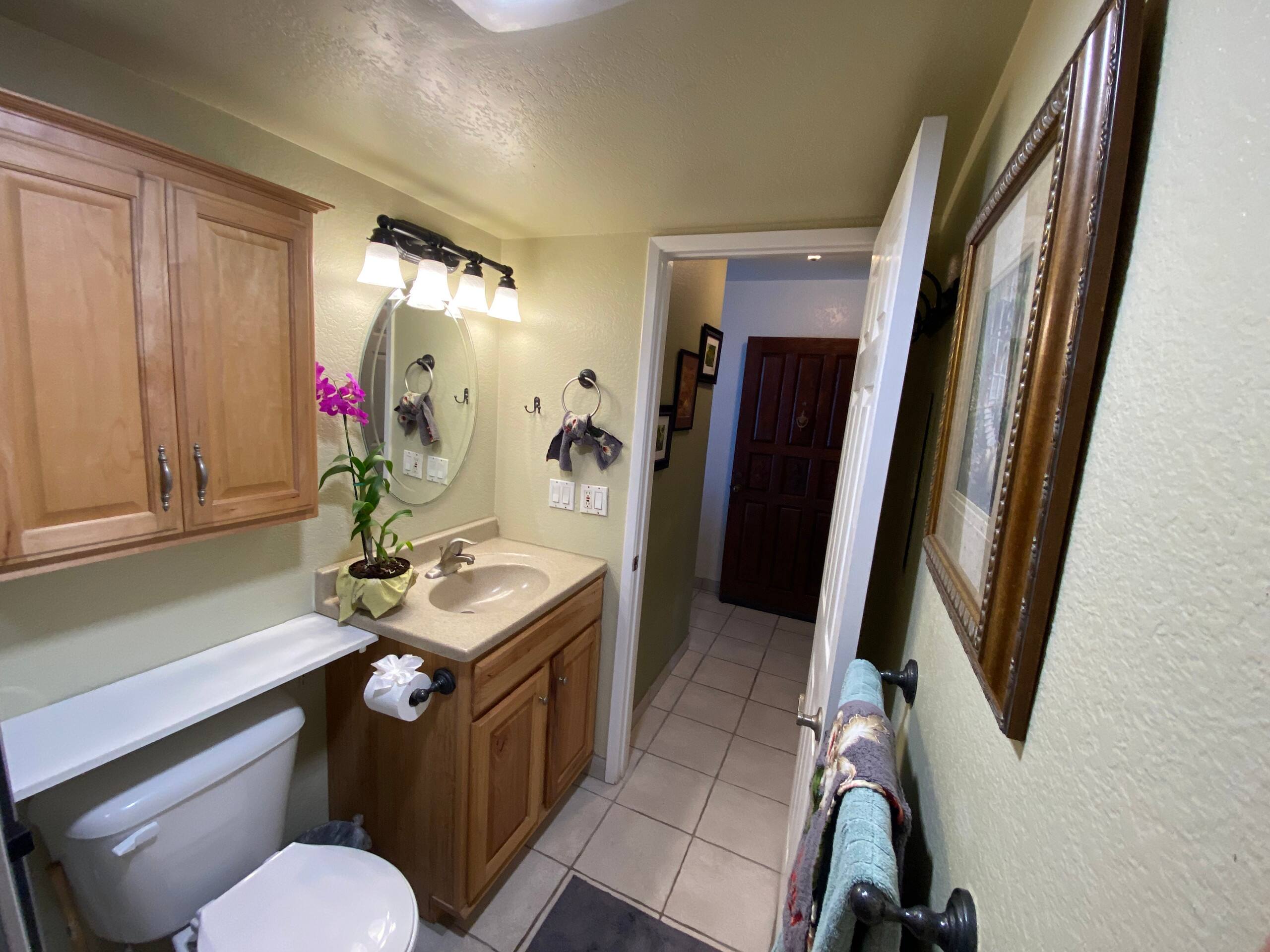 Condo in Kailua-Kona · ★4.9 · 1 bedroom · 1 bed · 1 bath - Image 15