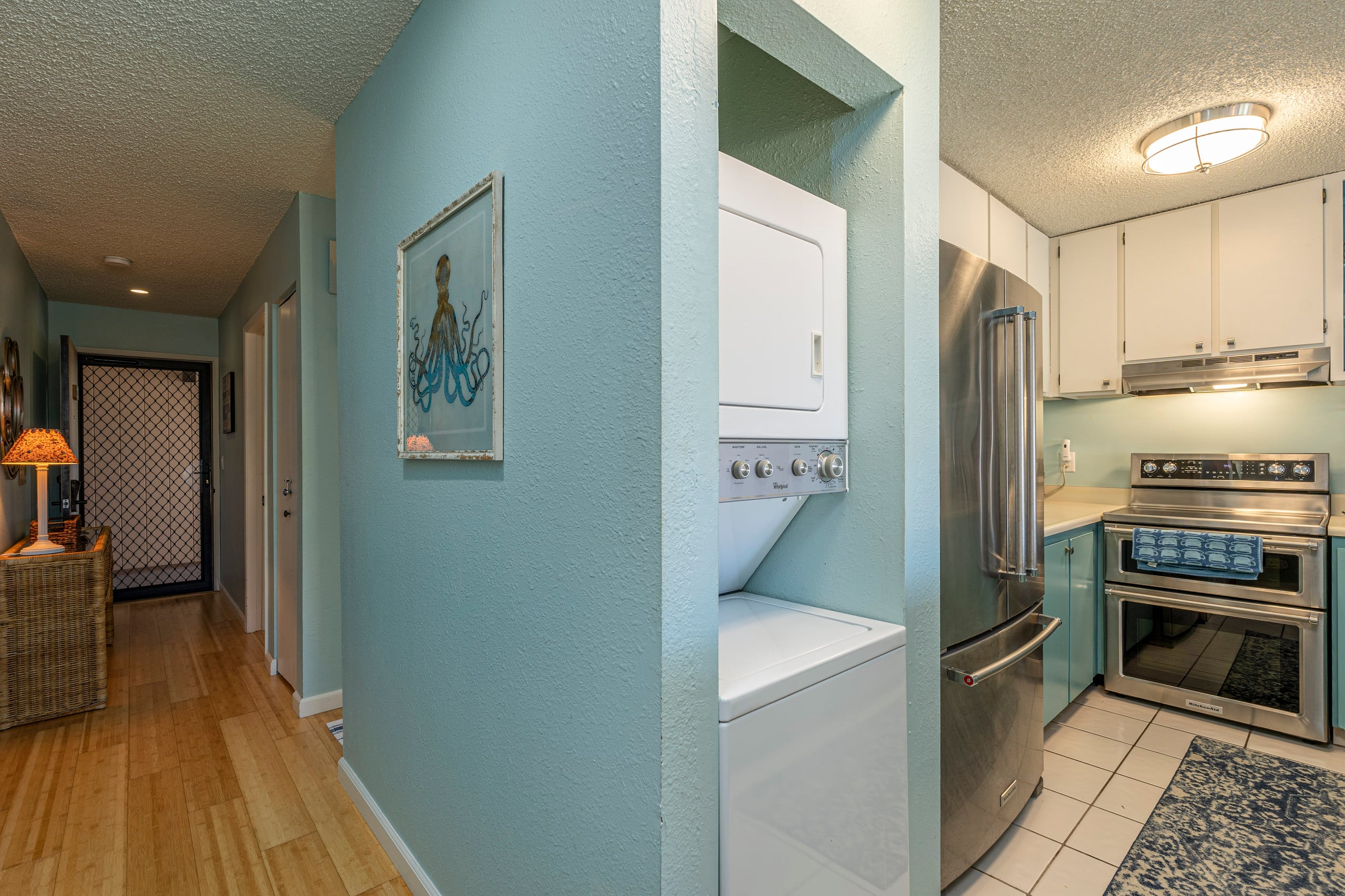 Condo in Kailua-Kona · ★4.92 · 1 bedroom · 1 bed · 1 bath - Image 21