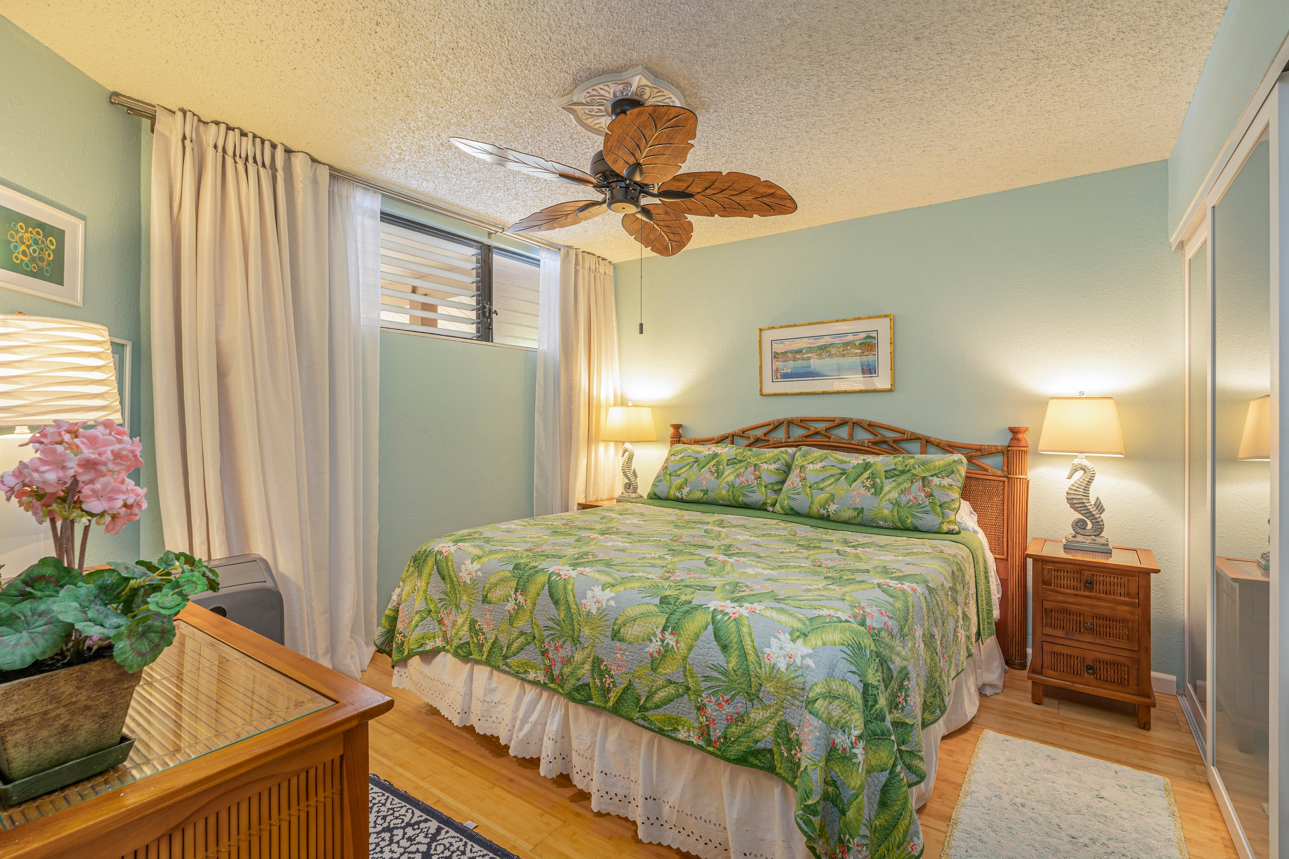 Condo in Kailua-Kona · ★4.92 · 1 bedroom · 1 bed · 1 bath - Image 22