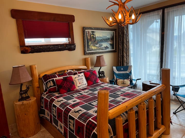 Chambre canadienne avec lit queen