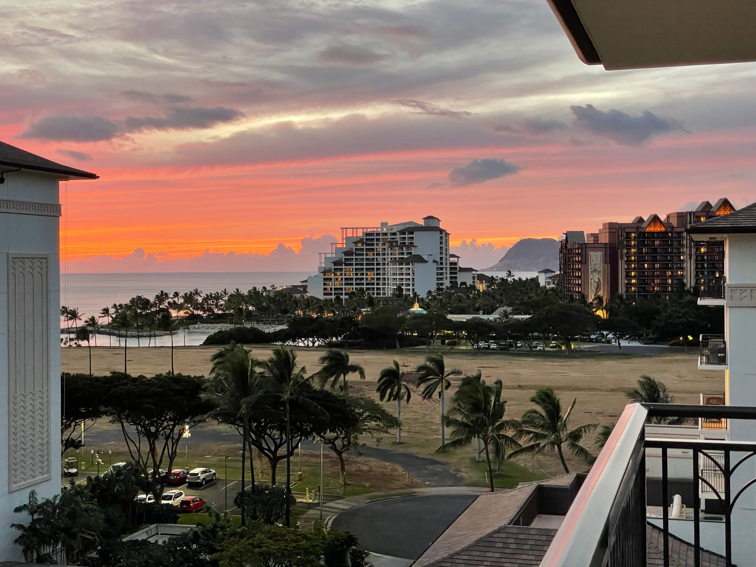 Villa in Honolulu County · ★4.97 · 2 bedrooms · 4 beds · 2 private baths - Image 30
