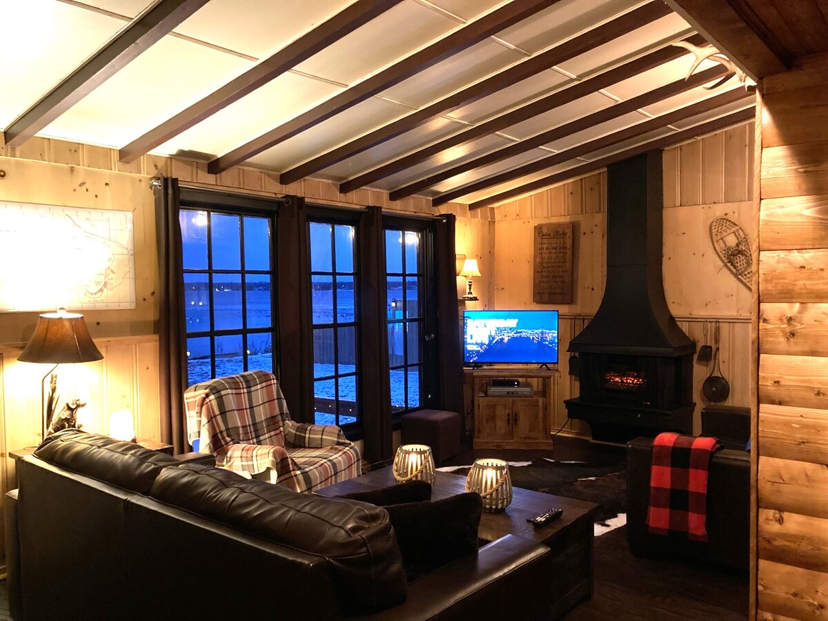 Lakefront Cabin Vacation Rental on Lac Ste. Anne Cabins for Rent in