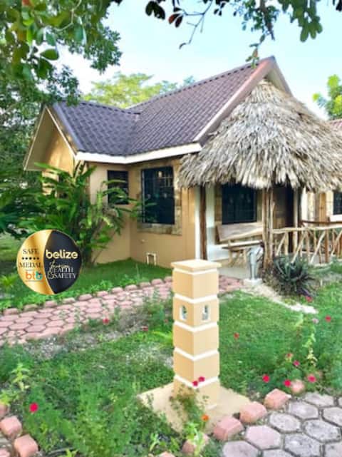 #14 Gran Mestizo Riverside Cabin 1 queen bed