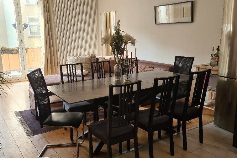 Erfolgreiche Airbnb-Immobilie: Directly to D. Med. Uni, near city centre in Ludwigsvorstadt Kliniken