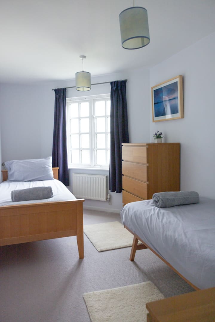 双床房- 2张全尺寸3英尺床