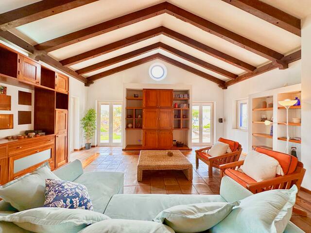 Spacious Villa w/ Private Pool Sintra Ericeira gallery image 4