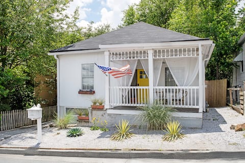 Cozy 1890s Historic Cabbagetown Mill House Full of Character