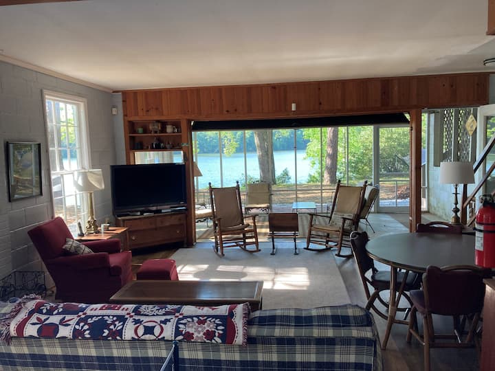 10 Best Airbnb Vacation Rentals In Mountain Rest, South Carolina