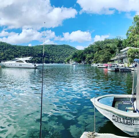 NINE at Berowra Waters, waterfront house, hot tub gallery image 4