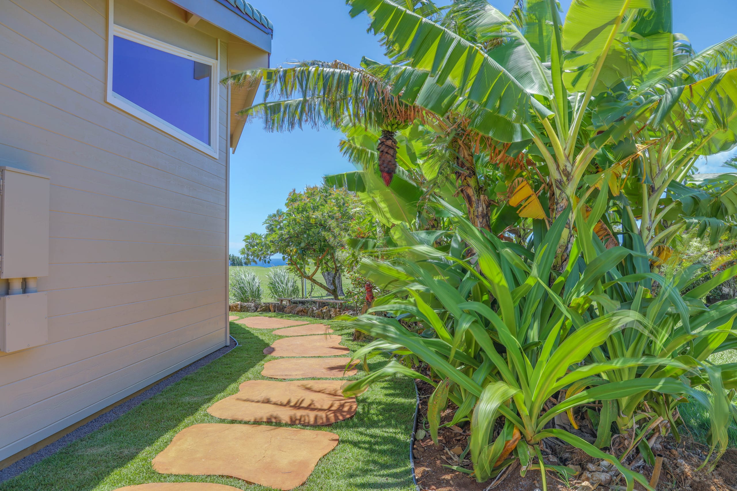 Home in Princeville · ★4.93 · 4 bedrooms · 4 beds · 3 baths - Image 91