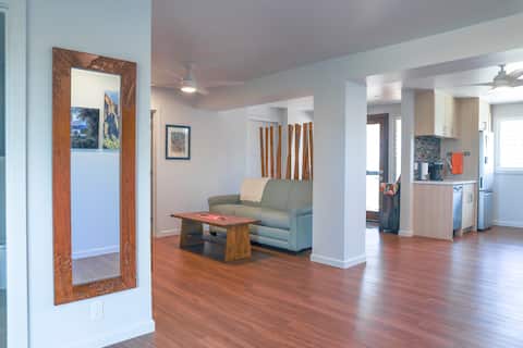 Popular Airbnb listing: Tropical and Elegant. Ocean/waterfall views. Pool in Hawaii