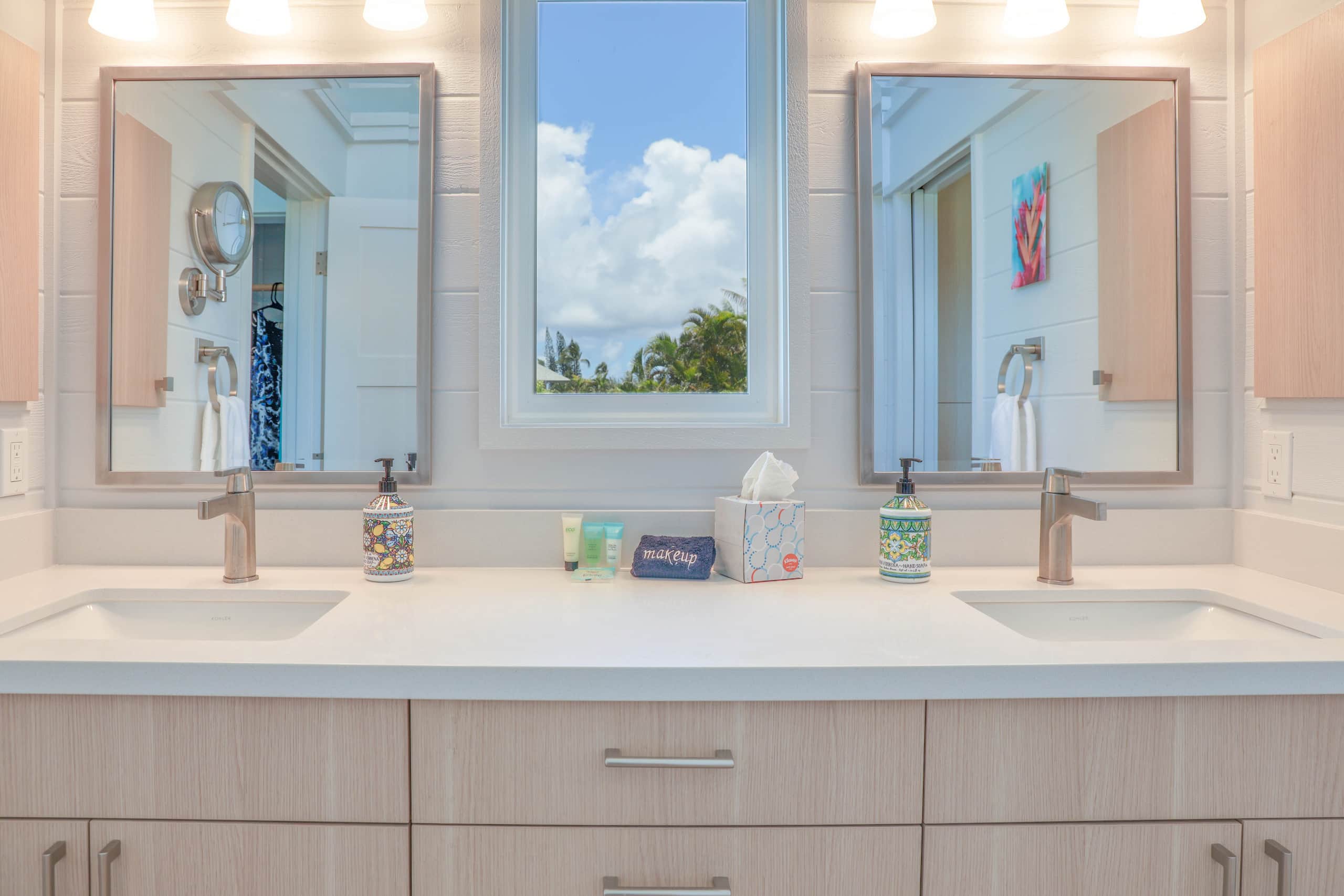 Home in Princeville · ★4.93 · 4 bedrooms · 4 beds · 3 baths - Image 34