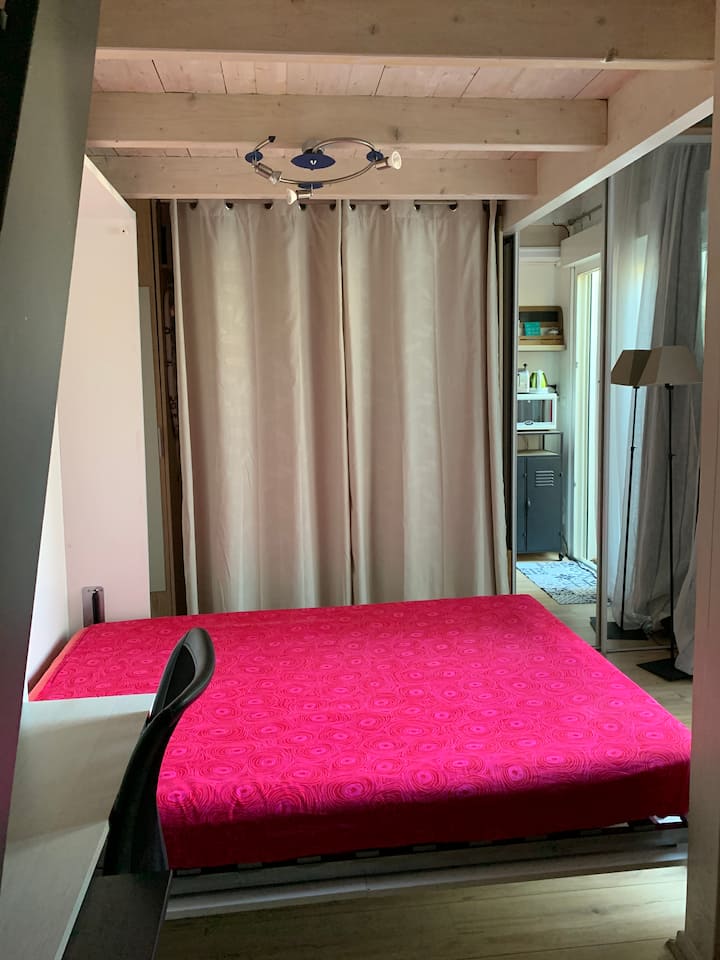 Chambre/sdb Privée Chez L'habitant Centre Ville Lr - La Rochelle