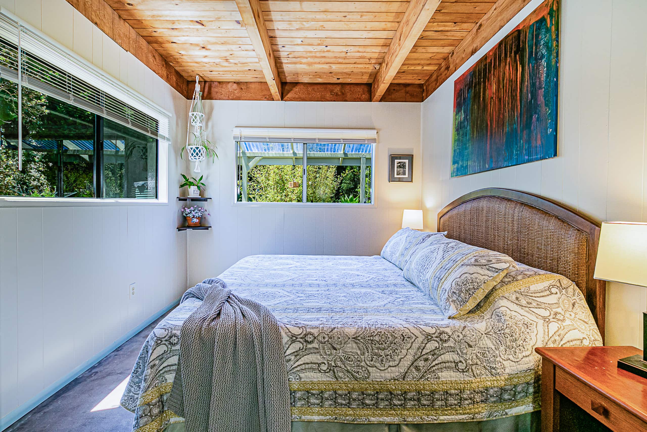 Home in Volcano · ★4.93 · 1 bedroom · 1 bed · 1 private bath - Image 3