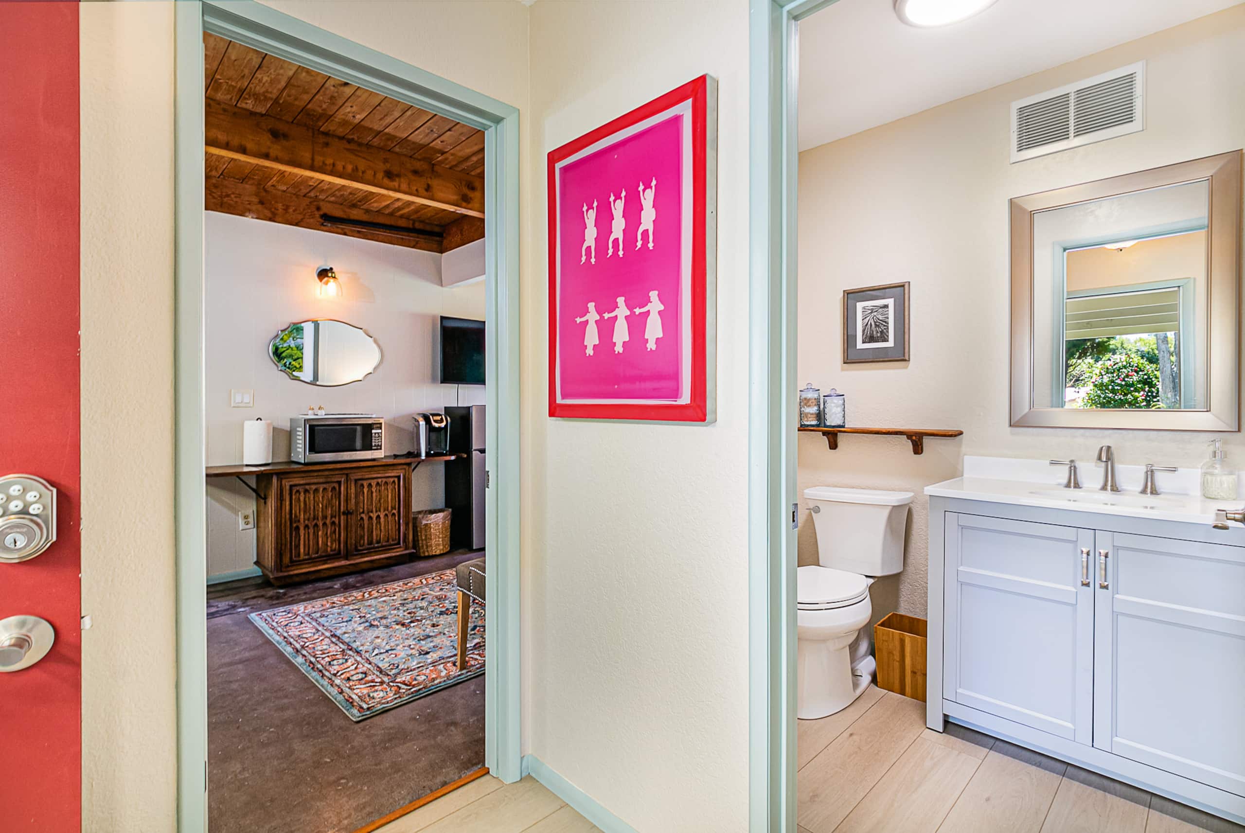 Home in Volcano · ★4.93 · 1 bedroom · 1 bed · 1 private bath - Image 8