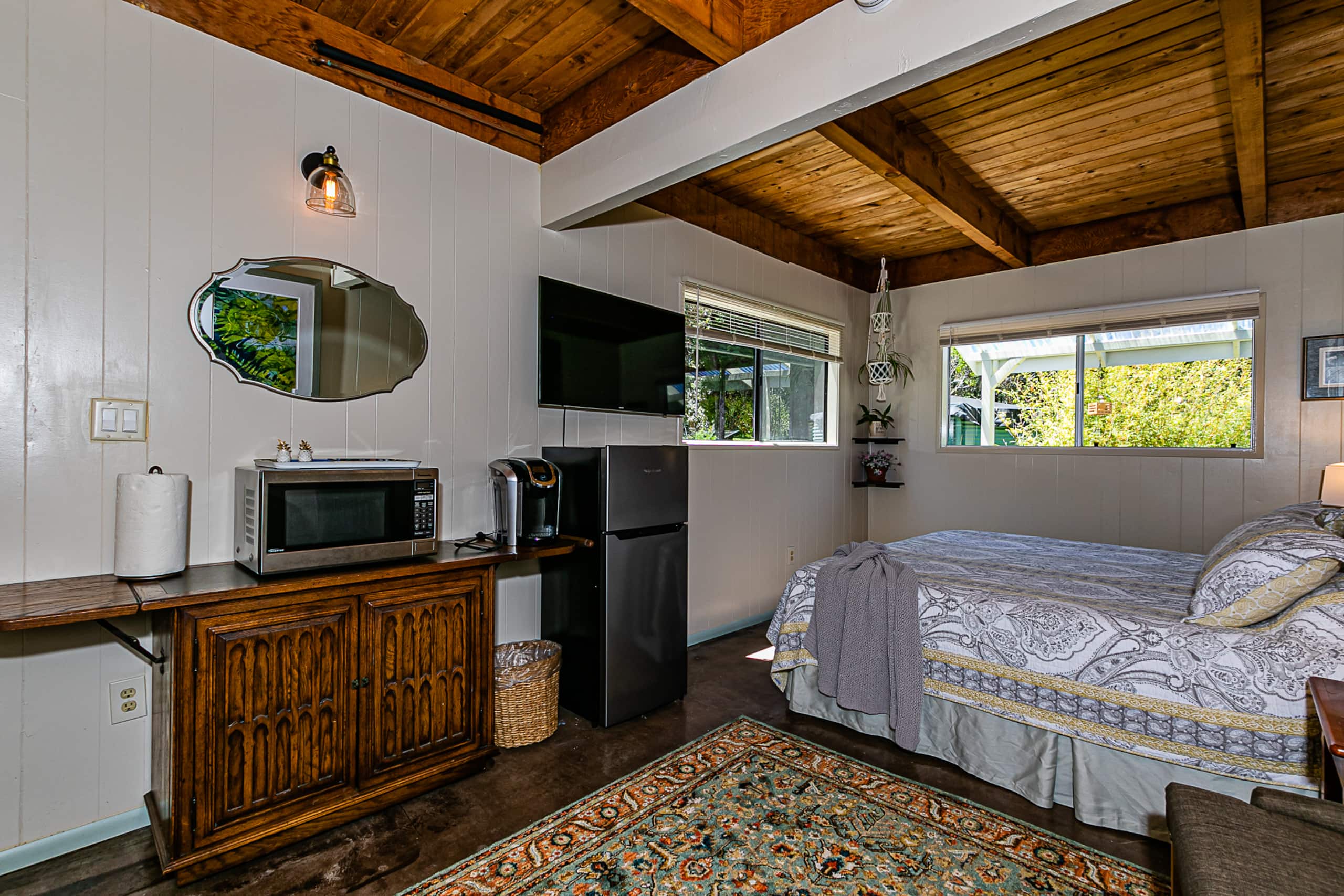 Home in Volcano · ★4.93 · 1 bedroom · 1 bed · 1 private bath - Image 15