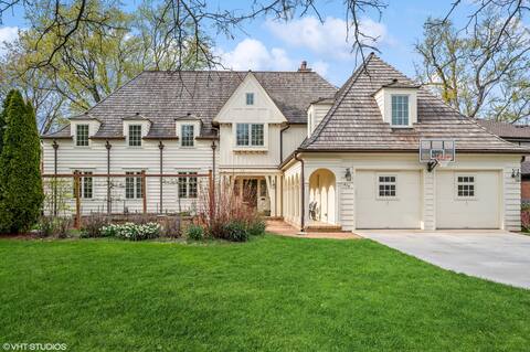 Luxury living in prime location