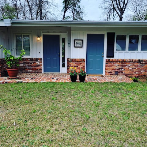 Successful Airbnb property: Dunbarton Oaks in August, Aiken, SC 29803 in Aiken / Edgefield