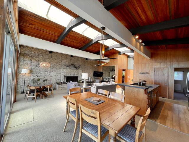 BEACH FRONT HOME IN PRIVATE GATED COMUNITY 529 gallery image 5