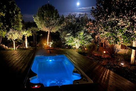 Huge Jacuzzi and Fireplace 25 minutes from Disneyland