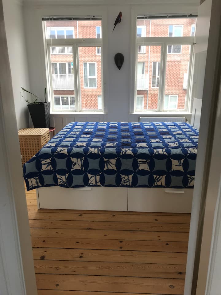 ห้องนอนใหญ่