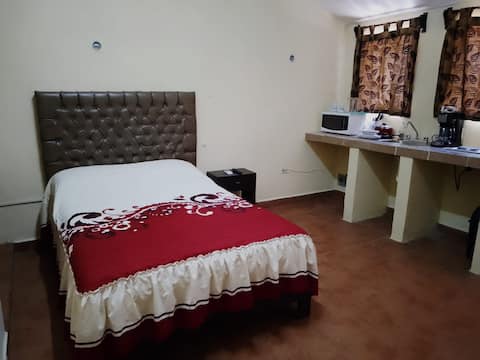 Top performing Airbnb: D2 Spacious Apartment with Large Terrace with AC in Fraccionamiento La Ciudadela
