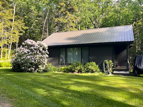 Greenland Cove Coastal Cabin