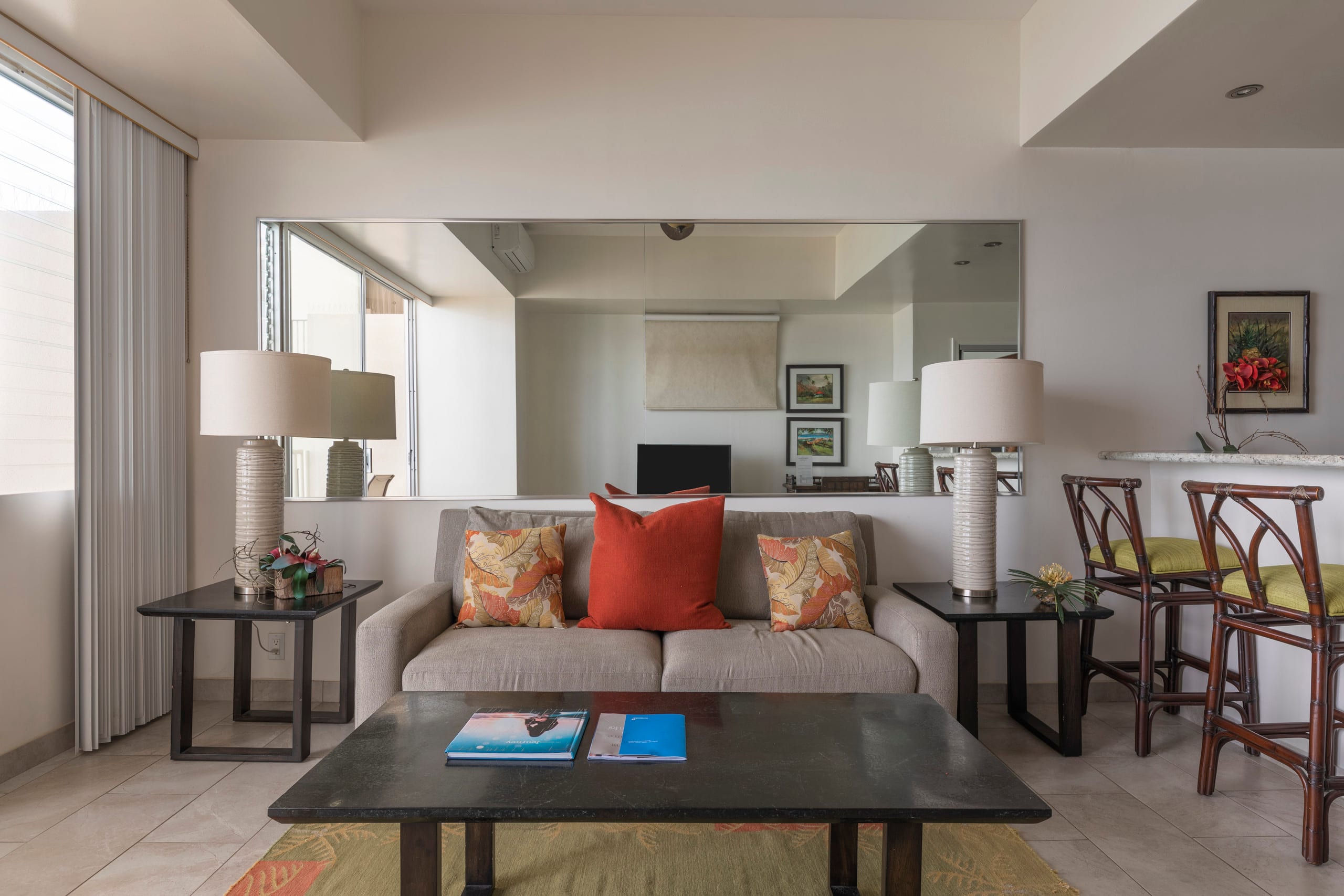 Condo in Honolulu · ★4.87 · 1 bedroom · 2 beds · 2 shared baths - Image 1