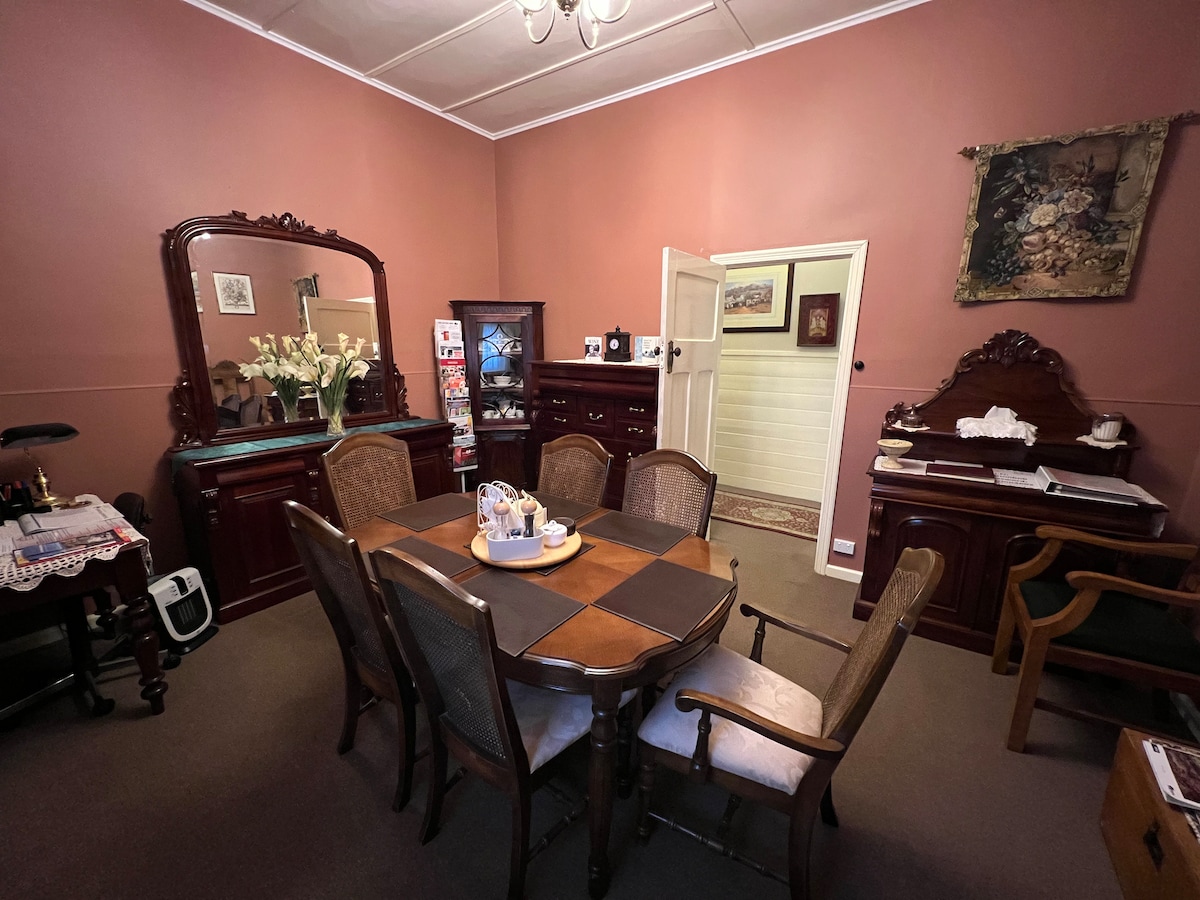 Old Barossa Valley Inn