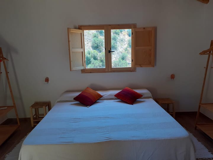 dhomë 2