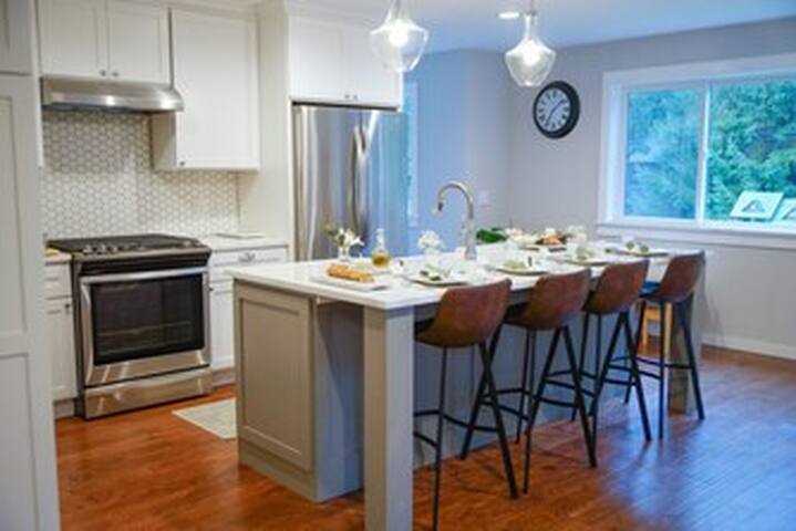 Minneapolis Rental Just Minutes out of Downtown gallery image 5