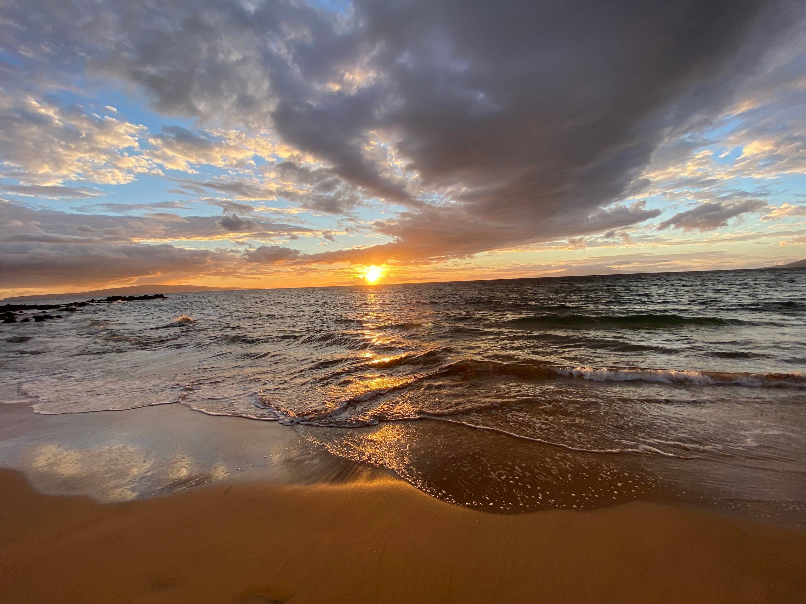Condo in Kihei · ★4.9 · 2 bedrooms · 4 beds · 1 private bath - Image 7