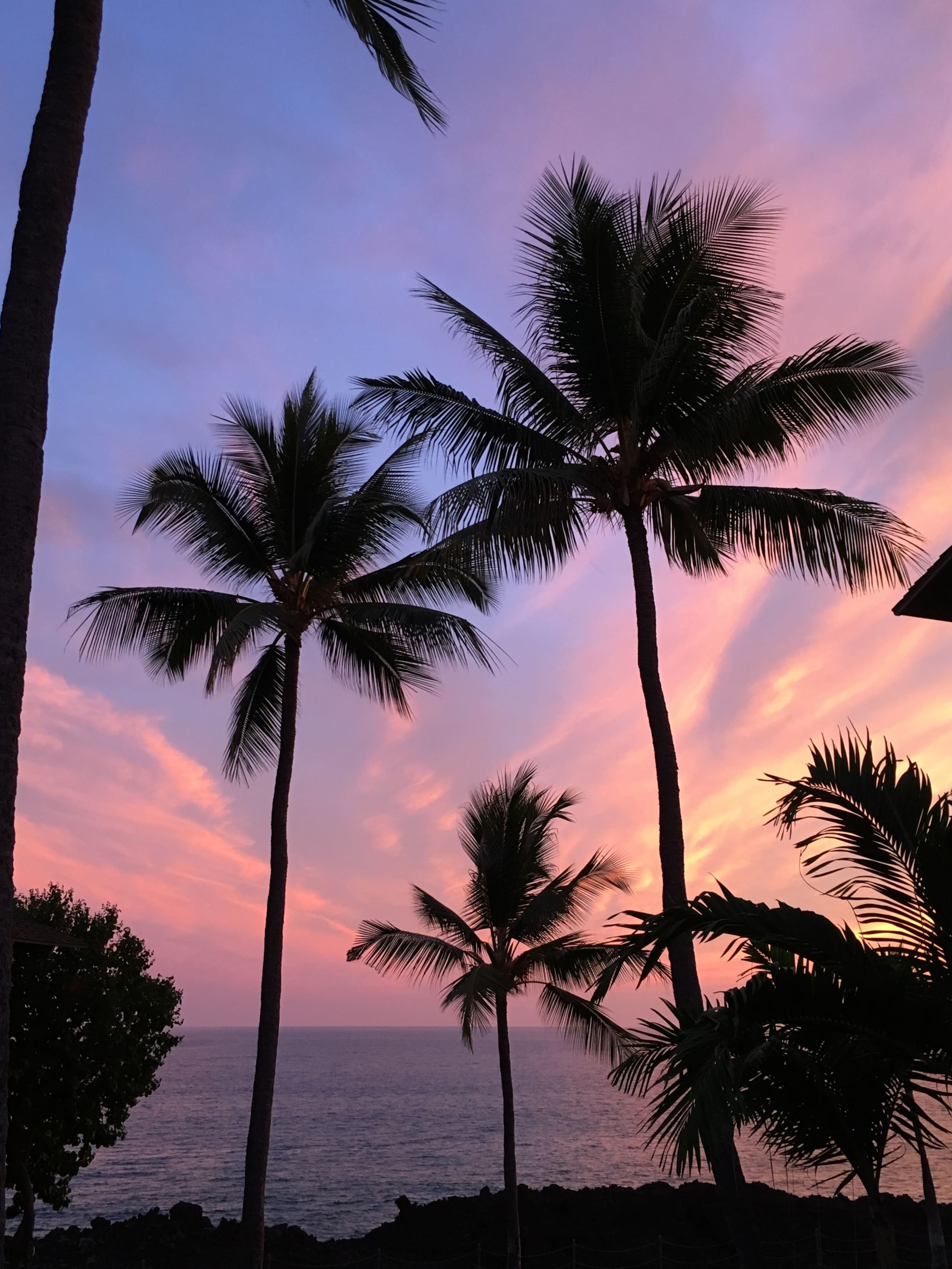 Condo in Kailua-Kona · ★4.88 · 3 bedrooms · 4 beds · 2.5 baths - Image 18