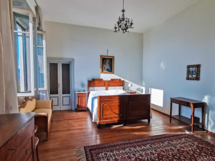 dormitorio doble grande
