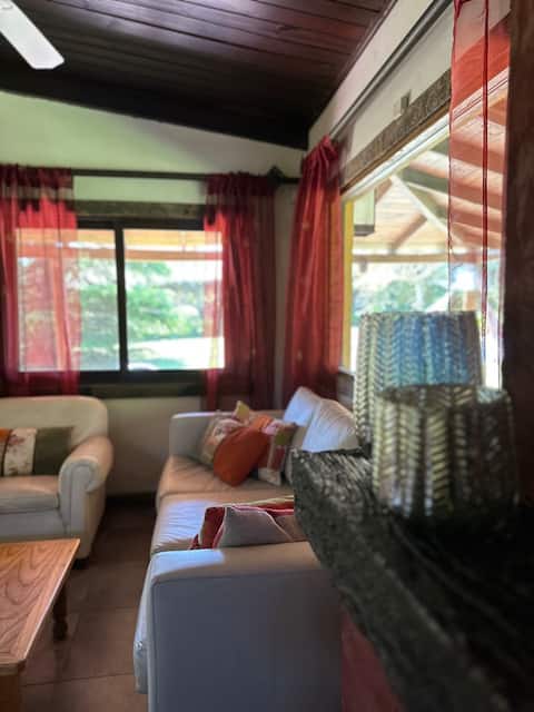 Top performing Airbnb: Casa Barrio Golf in Partido De Tandil
