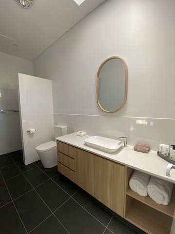 Henty Lodge B&B, self catering, Ferguson Valley gallery image 4