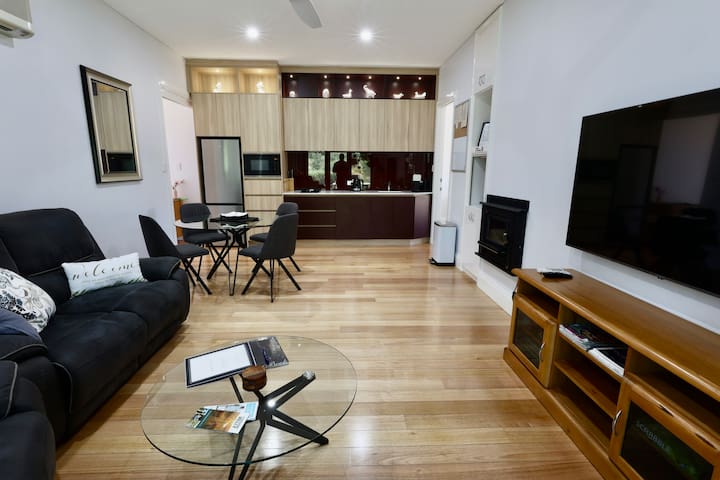 Henty Lodge B&B, self catering, Ferguson Valley gallery image 2