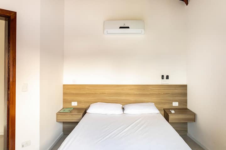 Suite 5 (double bed)