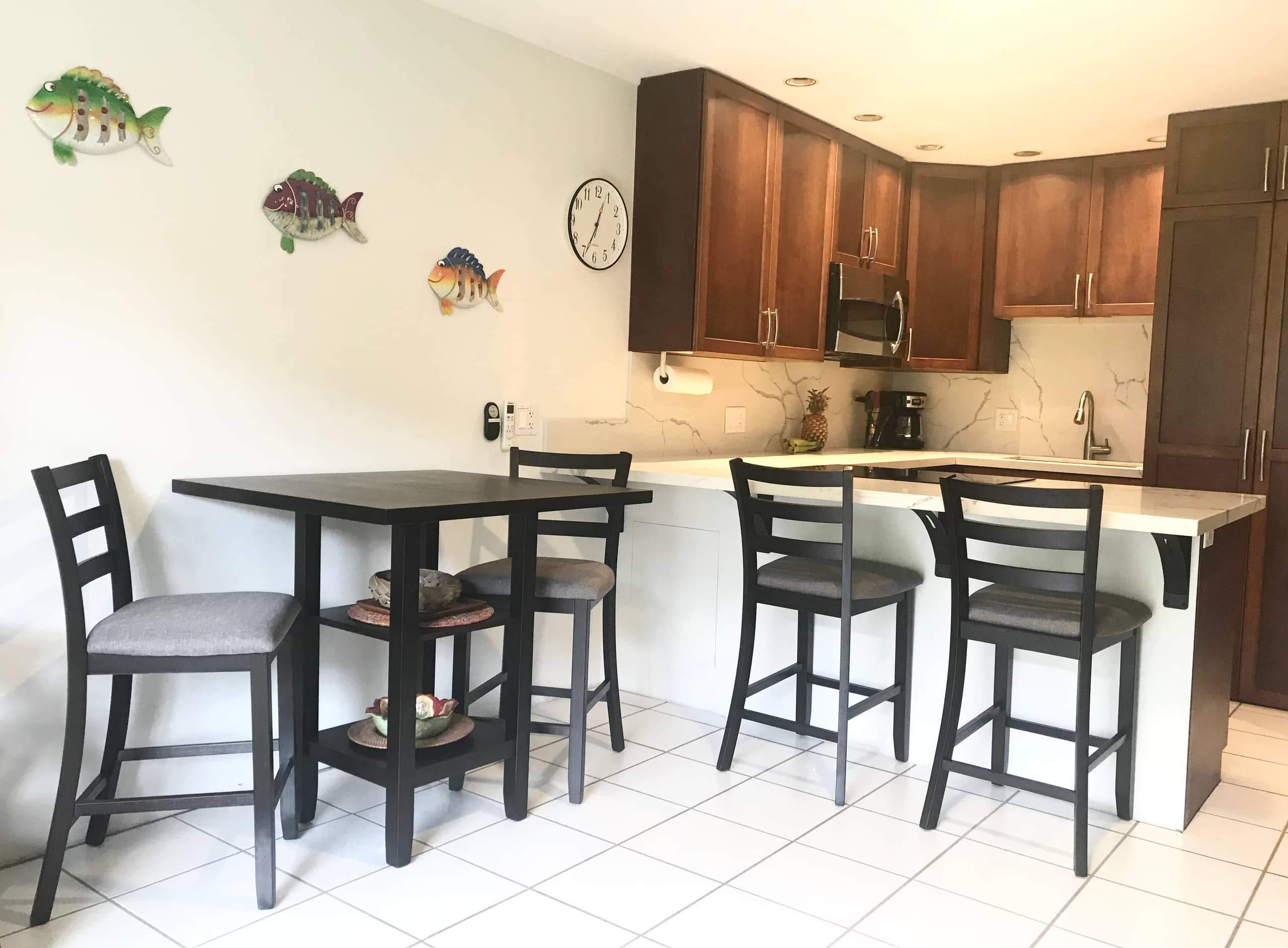 Condo in Kailua-Kona · ★4.9 · 1 bedroom · 1 bed · 1 bath - Image 7