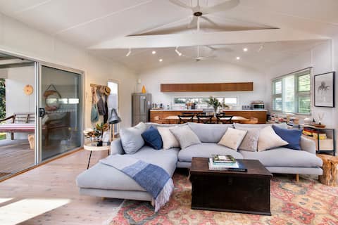 Popular Airbnb listing: The Villa Currarong in Shoalhaven City Council